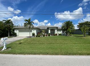 2225 SE 15th St, Cape Coral, FL 33990