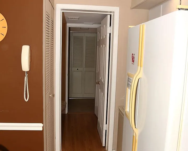 8209 Sun Spring Cir #31 — Photo 6