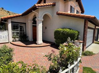 19401 Kilfinan St, Porter Ranch, CA 91326