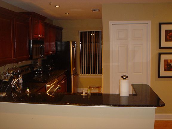 5th image of 4036 Crockers Lake Blvd APT 927