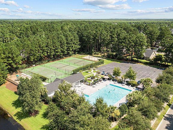 3rd image of 9513 Bald Cypress Ct.