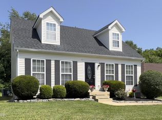 10113 Lancewood Rd, Louisville, KY 40229