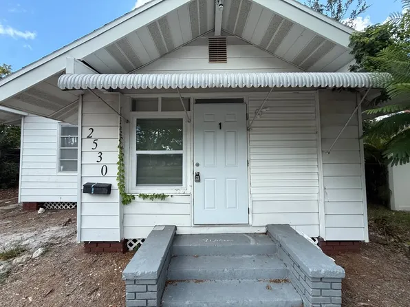 2530 9th Ave W, Bradenton, FL 34205
