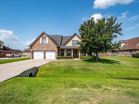 3rd image of 9407 Trinidad Dr