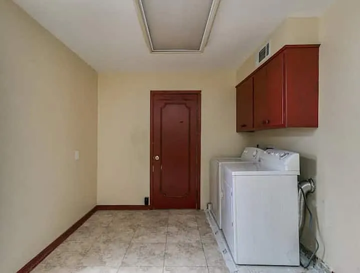 NW 30th Pl — Photo 69