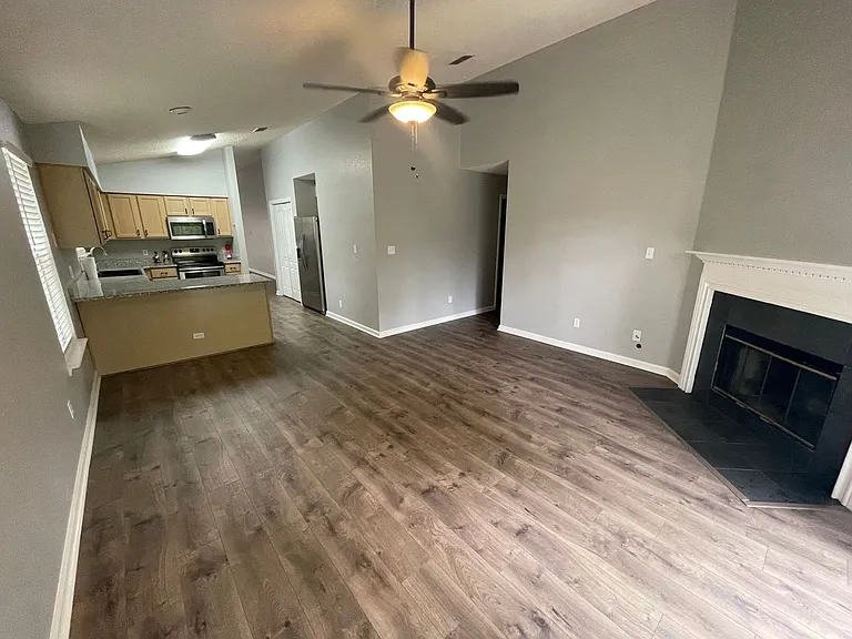 5326 Saint Ives Ln — Photo 13