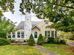 10 Valley View Ave, Gladstone, NJ 07934