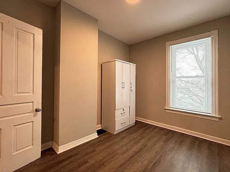3131 Harvard Ave — Photo 14