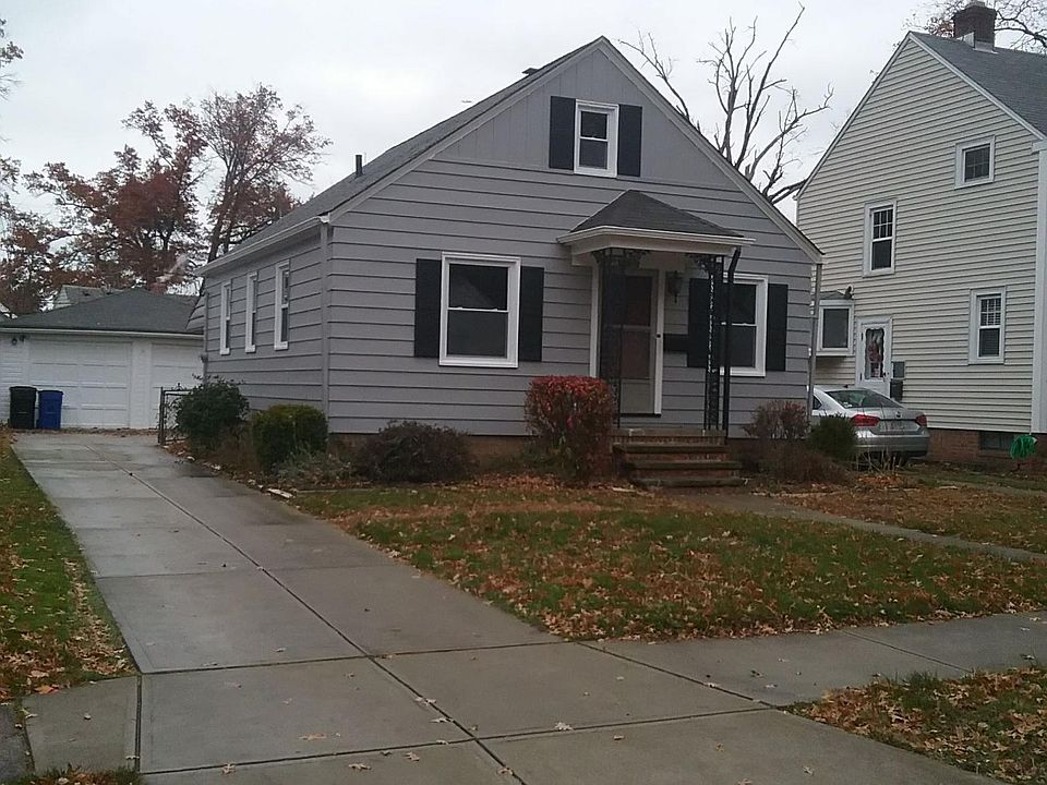 1st image of 14416 Broxton Ave