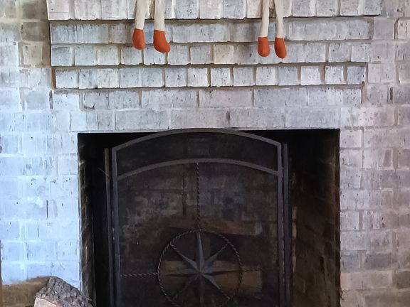 5th image of 330 S Osborn St