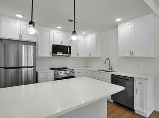 307 W King St, Jackson, TN 38301