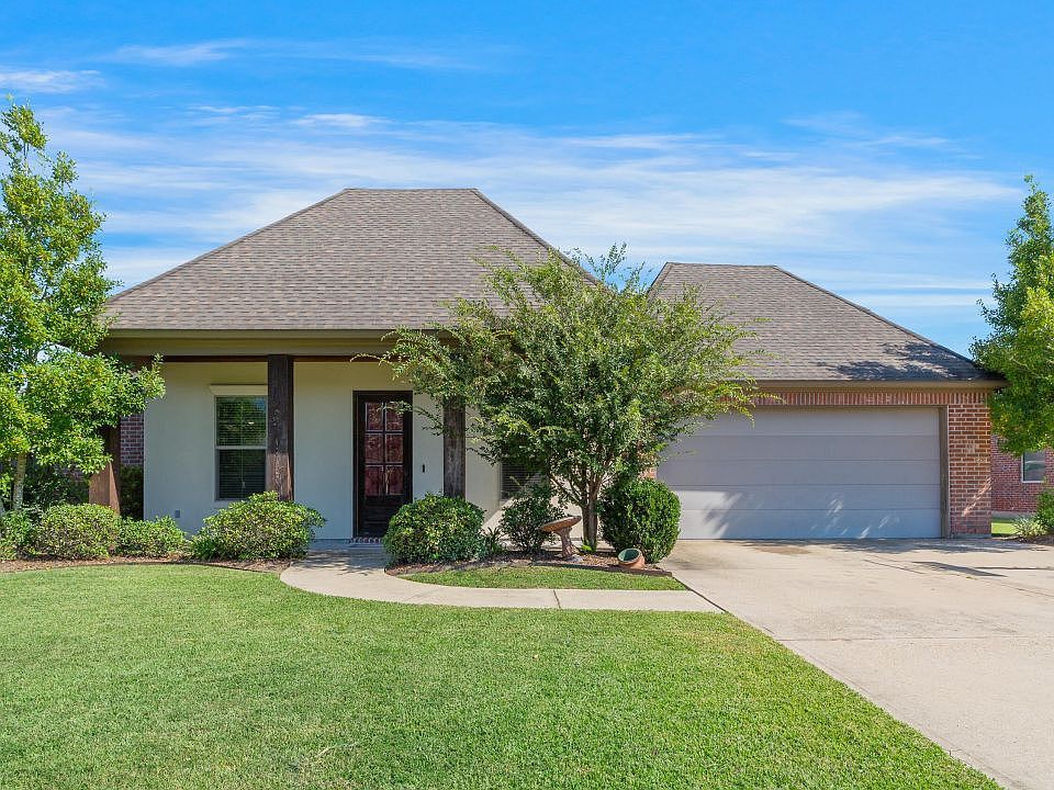 1st image of 3303 Chuggie Ln