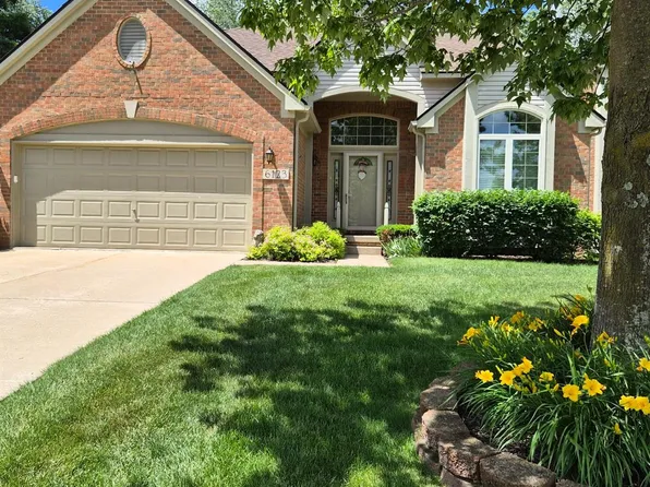 6123 Lochmore Dr #71, Commerce Township, MI 48382