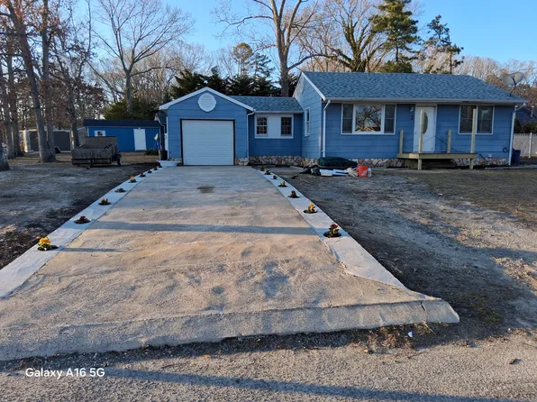 302 Merrimac Rd, Forked River, NJ 08731