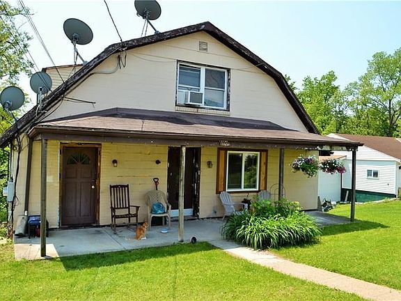 The tenants love this roomy front porch.