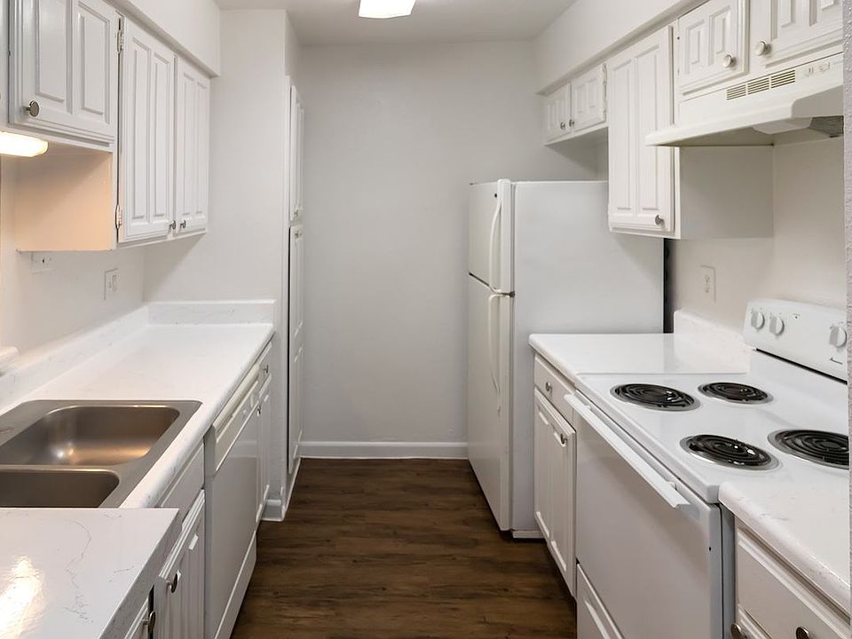 1st image of 22820 Imperial Valley Dr #405