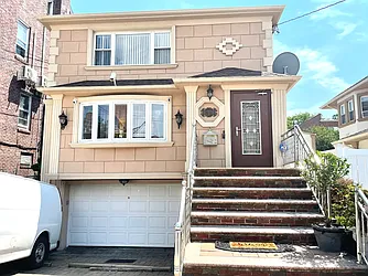 Rented by Luxury Apartments LIC