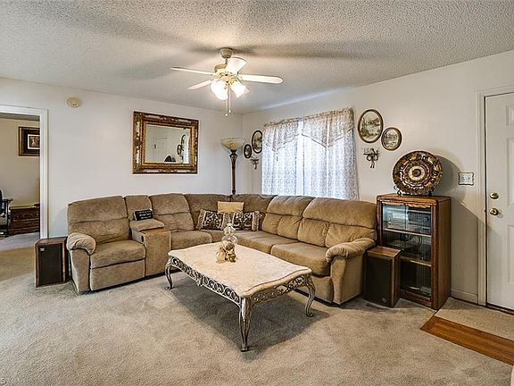 4th image of 2208 Blair Khazan Dr