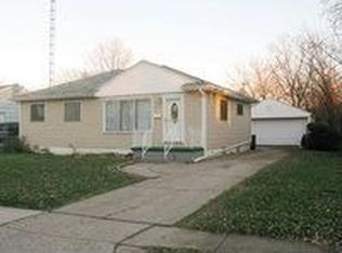 258 Chesterfield Cir, Dayton, OH 45431