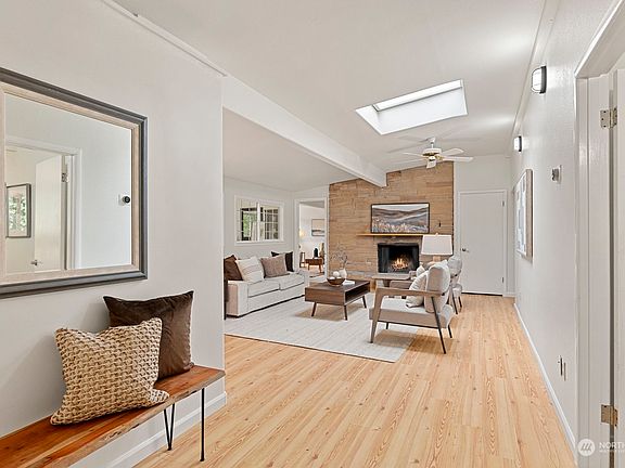4th image of 33323 SE 42nd Street