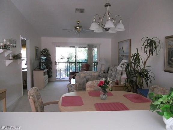 5th image of 5725 Foxlake Dr APT 9