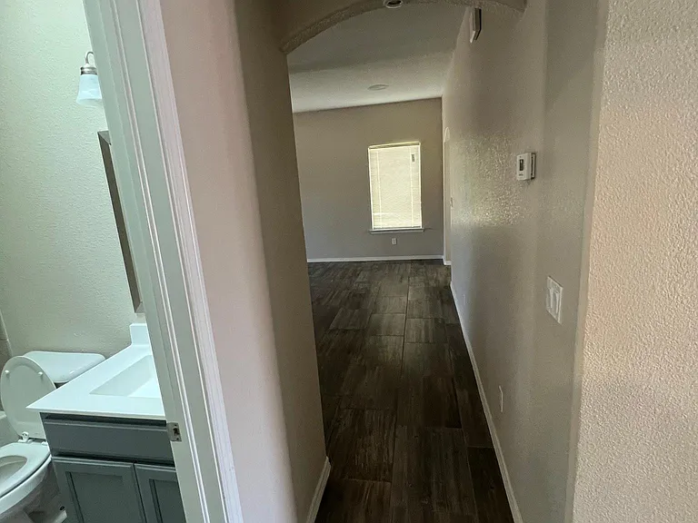 340 Isaias Ave — Photo 16