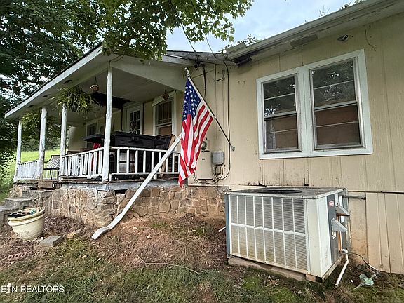 3rd image of 532 Harless Rd