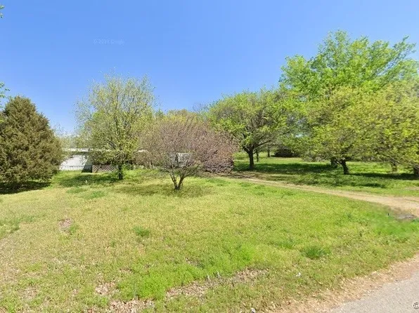 15131 E Winchester Dr, Claremore, OK 74017