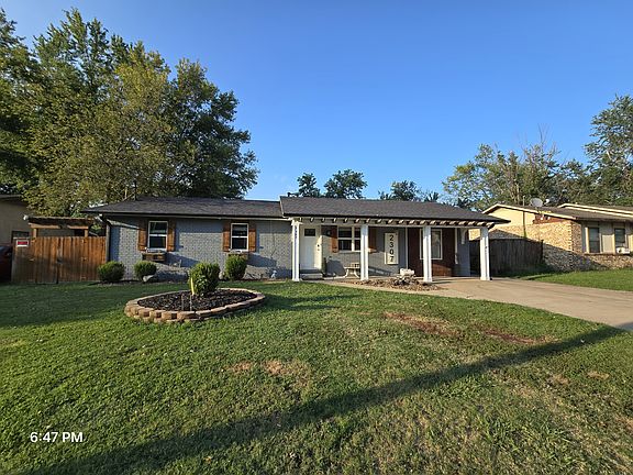 2nd image of 2307 Beth Ln