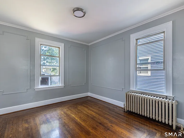 430 Blohm St — Photo 6