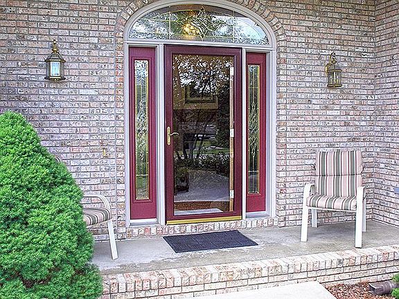 5th image of 5304 Wyndemere Sq