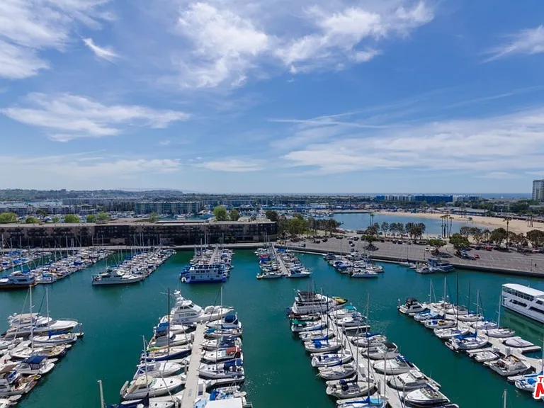 4267 Marina City Dr #908 — Photo 14