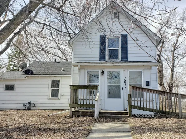 1011 E 10th St N, Newton, IA 50208