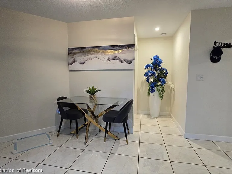 120 Sheppard Rd NW — Photo 18