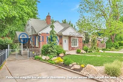 4858 S Viewmont St — Photo 2