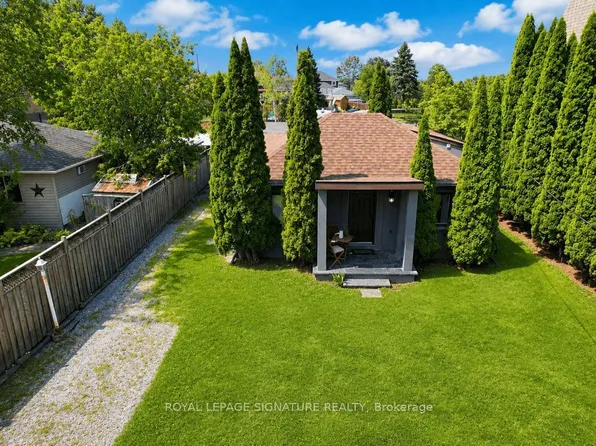 606 Lake Dr S, Georgina, ON L4P 1T5