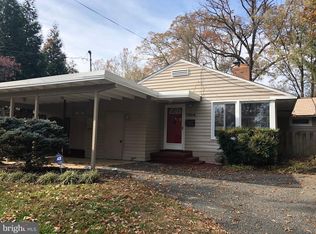 7104 Alger Rd, Falls Church, VA 22042