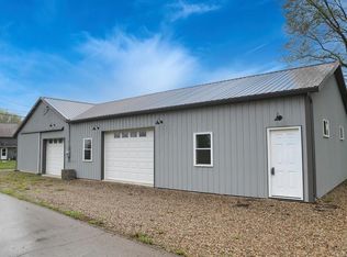 23450 Hunter St, Howard, OH 43028
