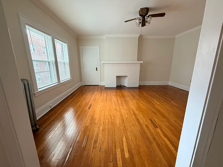 11851 Lake Ave — Photo 3