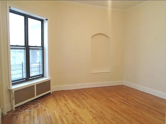 Rented by CitySites Real Estate Group | media 3