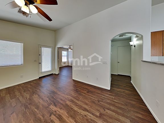 4th image of 16719 W Culver St