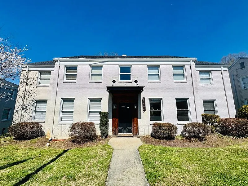 1 bed, 1.0 bath, $1,150 — Photo 2