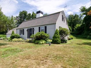 1 Hitching Post Ln, Wilbraham, MA 01095