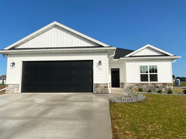 721 Tambour Ct, De Pere, WI 54115