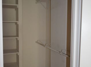 4500 S Four Mile Run Dr APT 208, Arlington, VA 22204