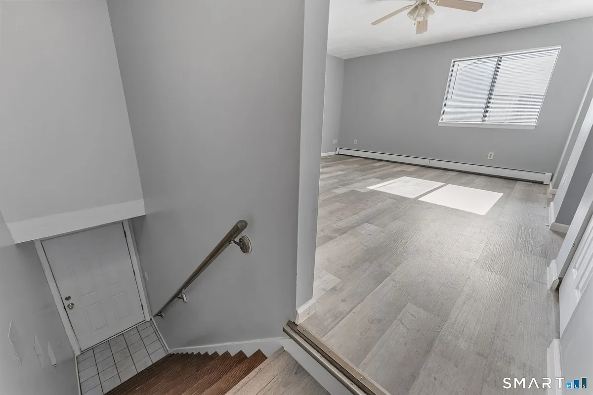 Building Photo - 5-7 Warner Street Ext #7E