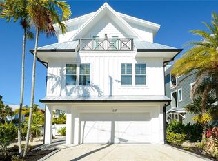 401 20th Pl N, Bradenton Beach, FL 34217