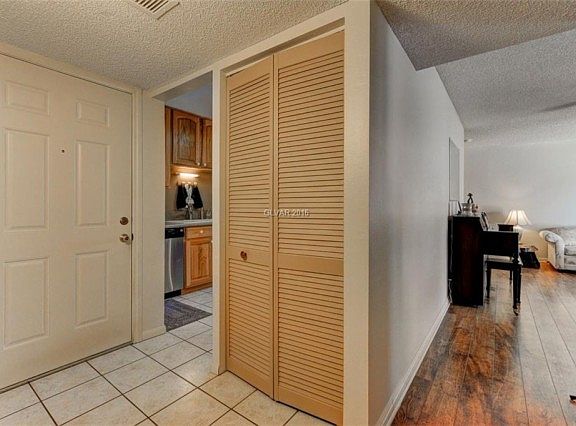5th image of 6300 Dayton Ave