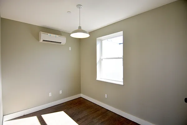 Rented by Corcoran | media 33