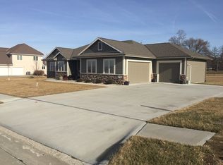 45 Westridge Dr, Shenandoah, IA 51601